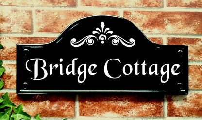 Large bridge top house sign 390mm x 185mm - personalised mews style cast iron plaque UK