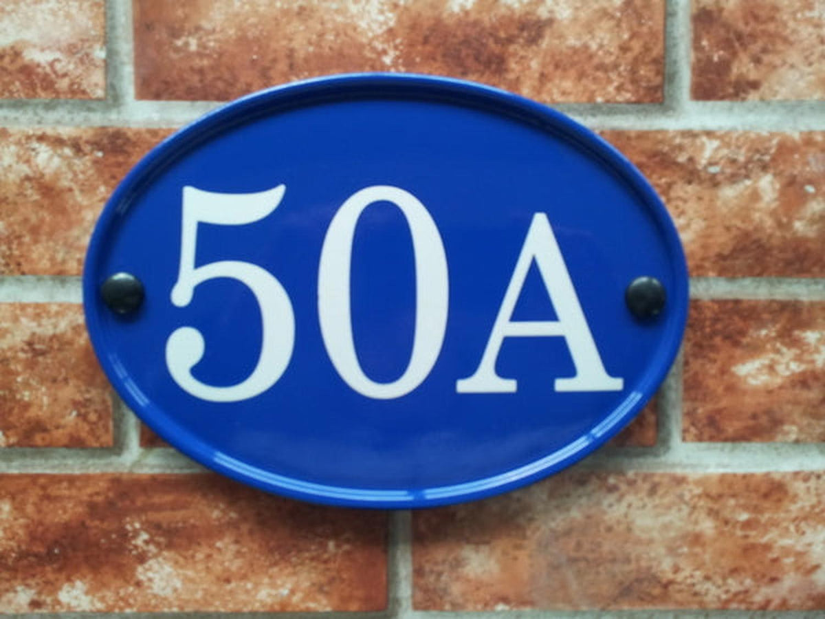 Medium Classic Oval Number Sign - 230mm x 165mm | House Sign Shop